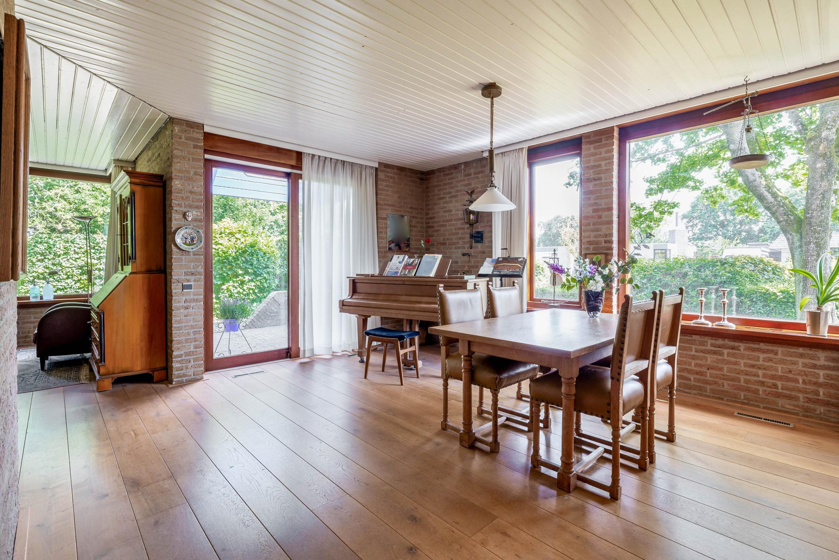 Vrijstaande woning te koop: Skriesstrjitte 21, Feanwâlden