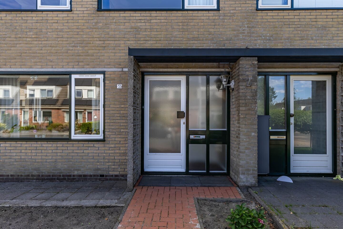Tussenwoning te koop: De Bjirken 51, Feanwâlden
