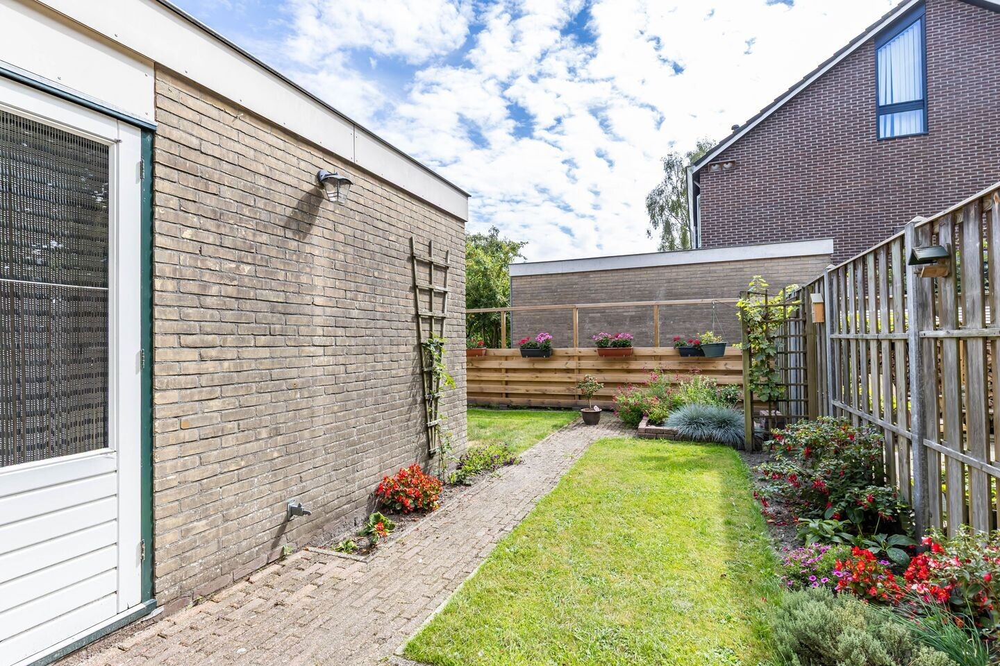 Tussenwoning te koop: De Bjirken 51, Feanwâlden