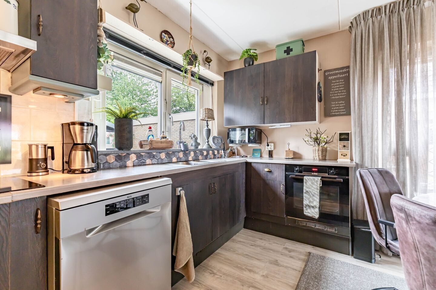 Vrijstaande woning te koop: Feanhout 27, Feanwâlden
