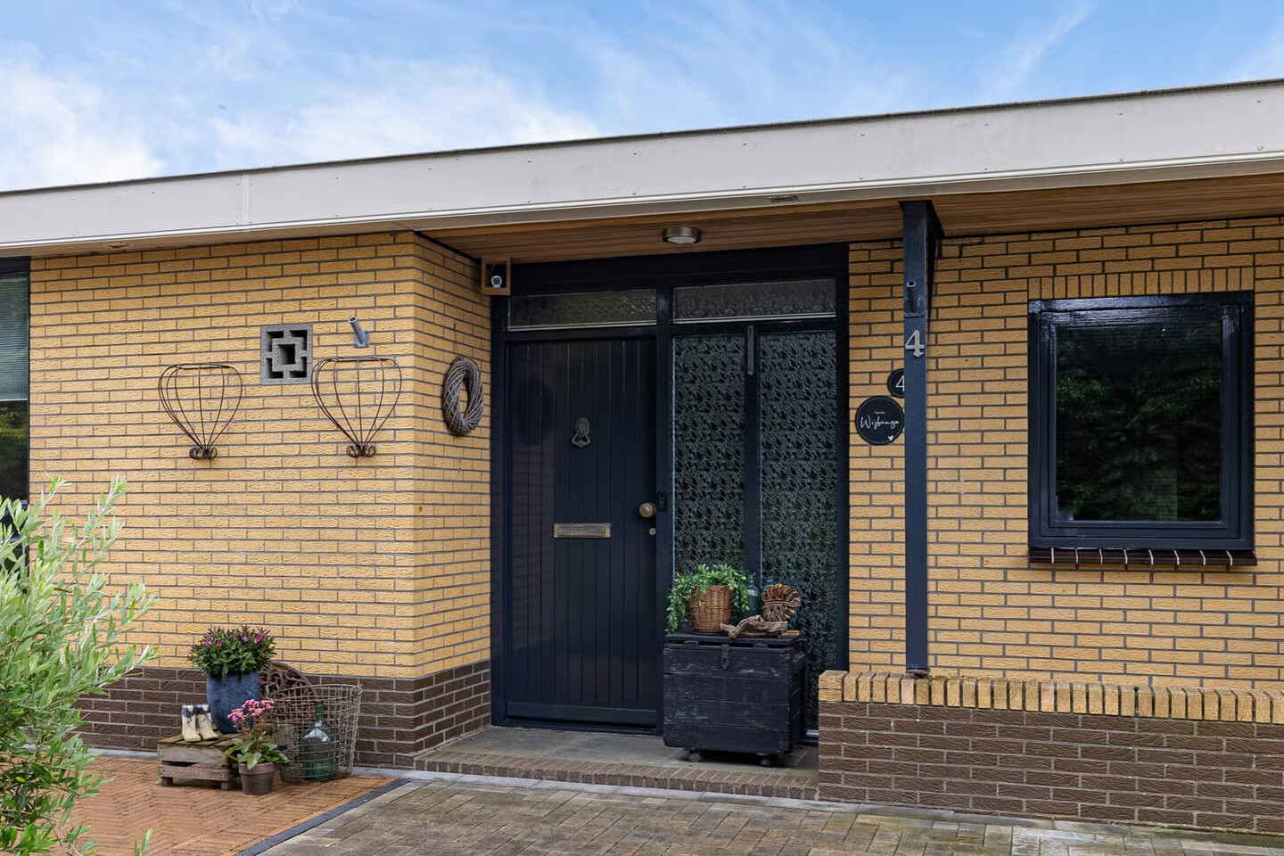 Vrijstaande woning te koop: Pastorijloane 4, De Westereen