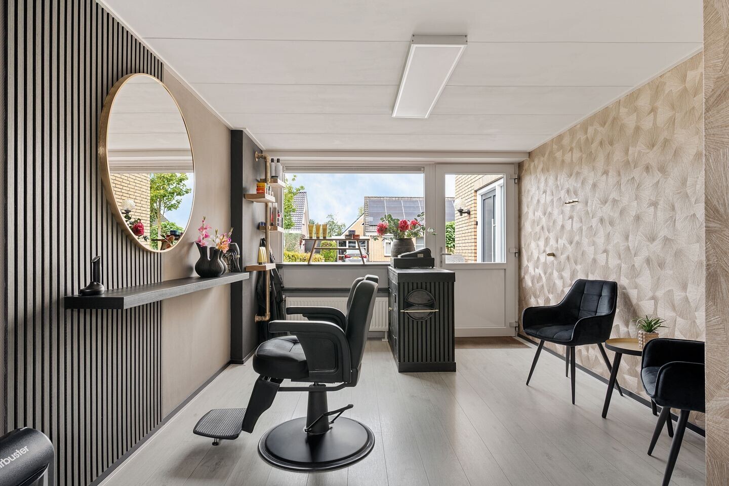 Vrijstaande woning te koop: Fiifhuzen 32, Harkema