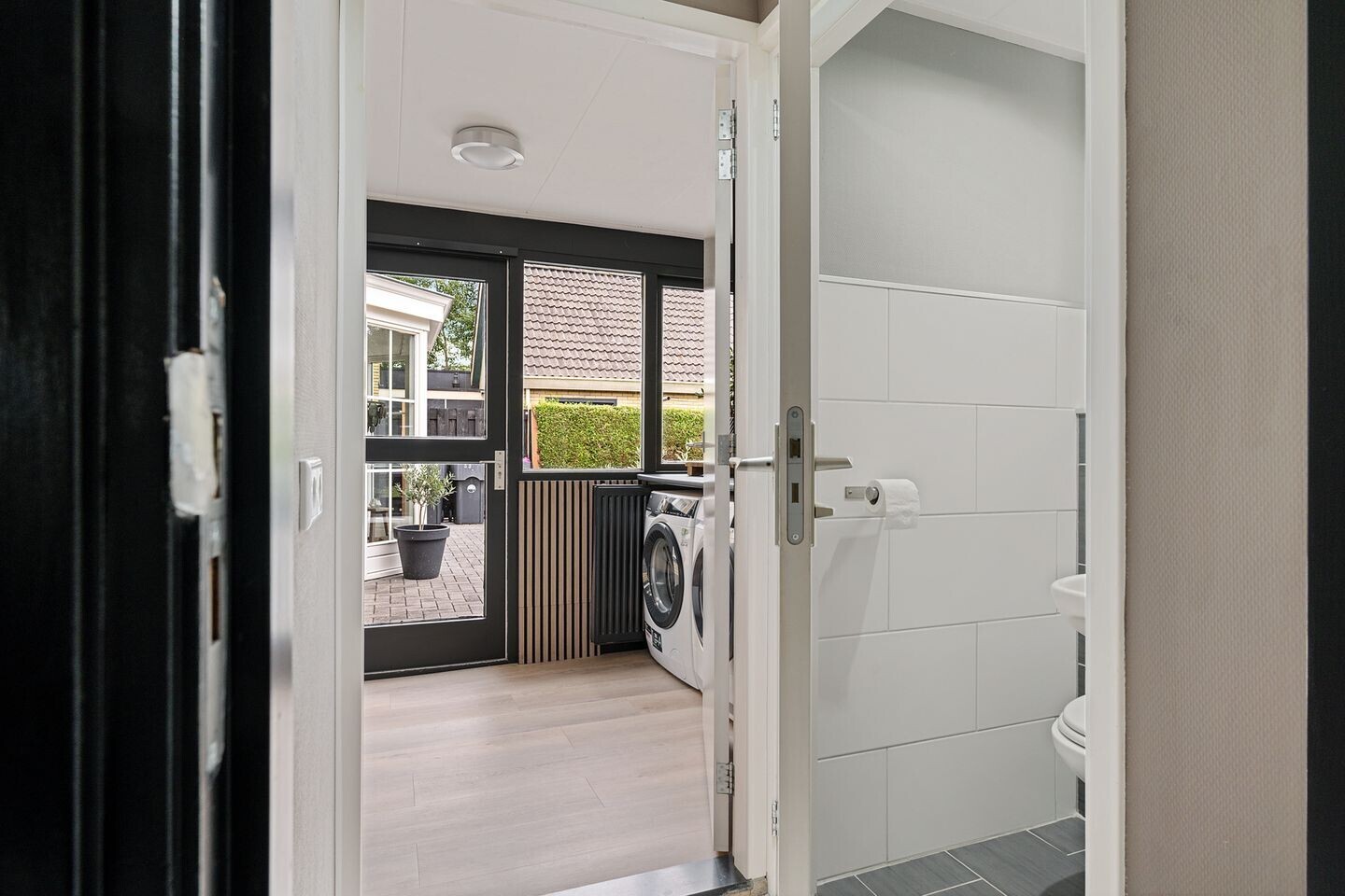 Vrijstaande woning te koop: Fiifhuzen 32, Harkema