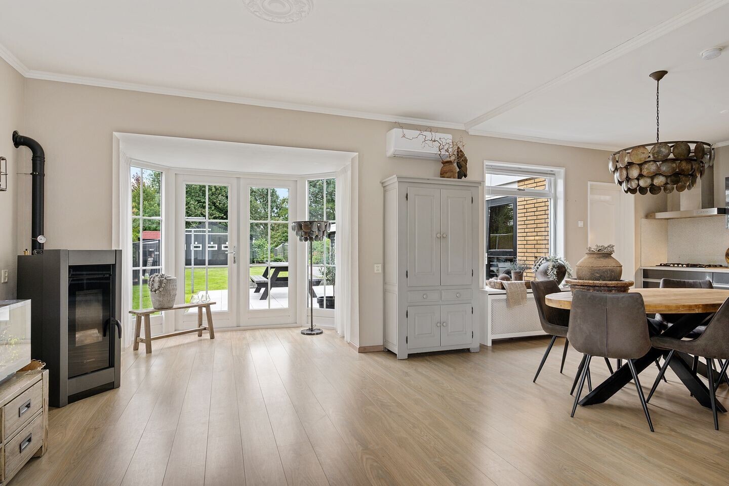 Vrijstaande woning te koop: Fiifhuzen 32, Harkema