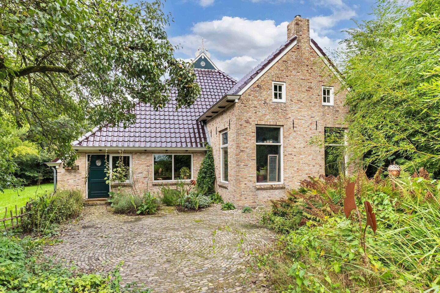 Vrijstaande woning te koop: Legeloane 4, Augustinusga