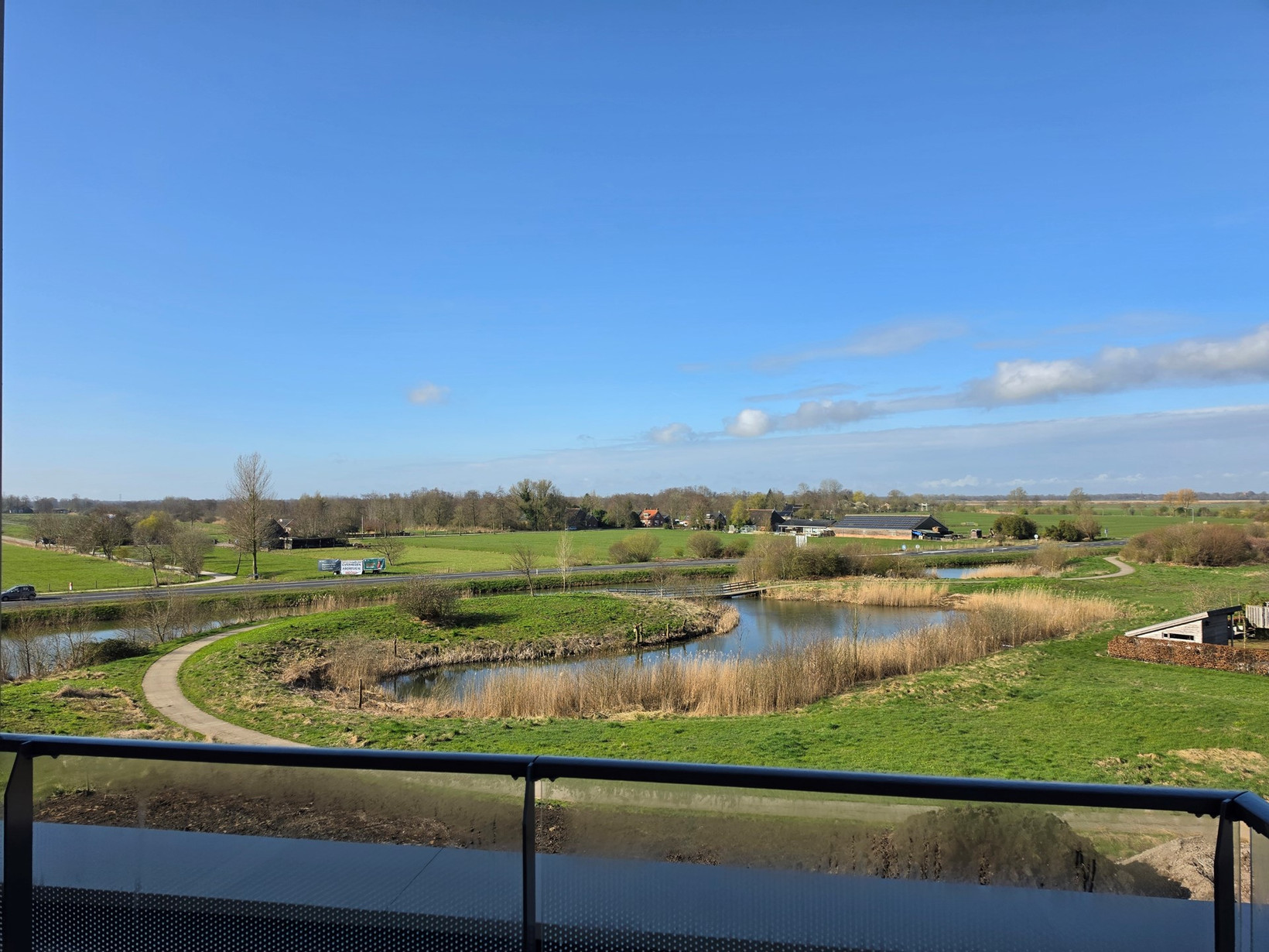 Appartement te koop: Acht oan de Diken 21, Buitenpost
