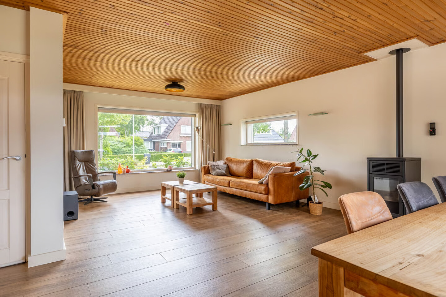 Vrijstaande woning te koop: Kuipersweg 40, Buitenpost