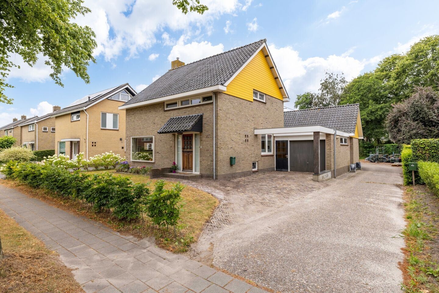 Vrijstaande woning te koop: Kuipersweg 40, Buitenpost