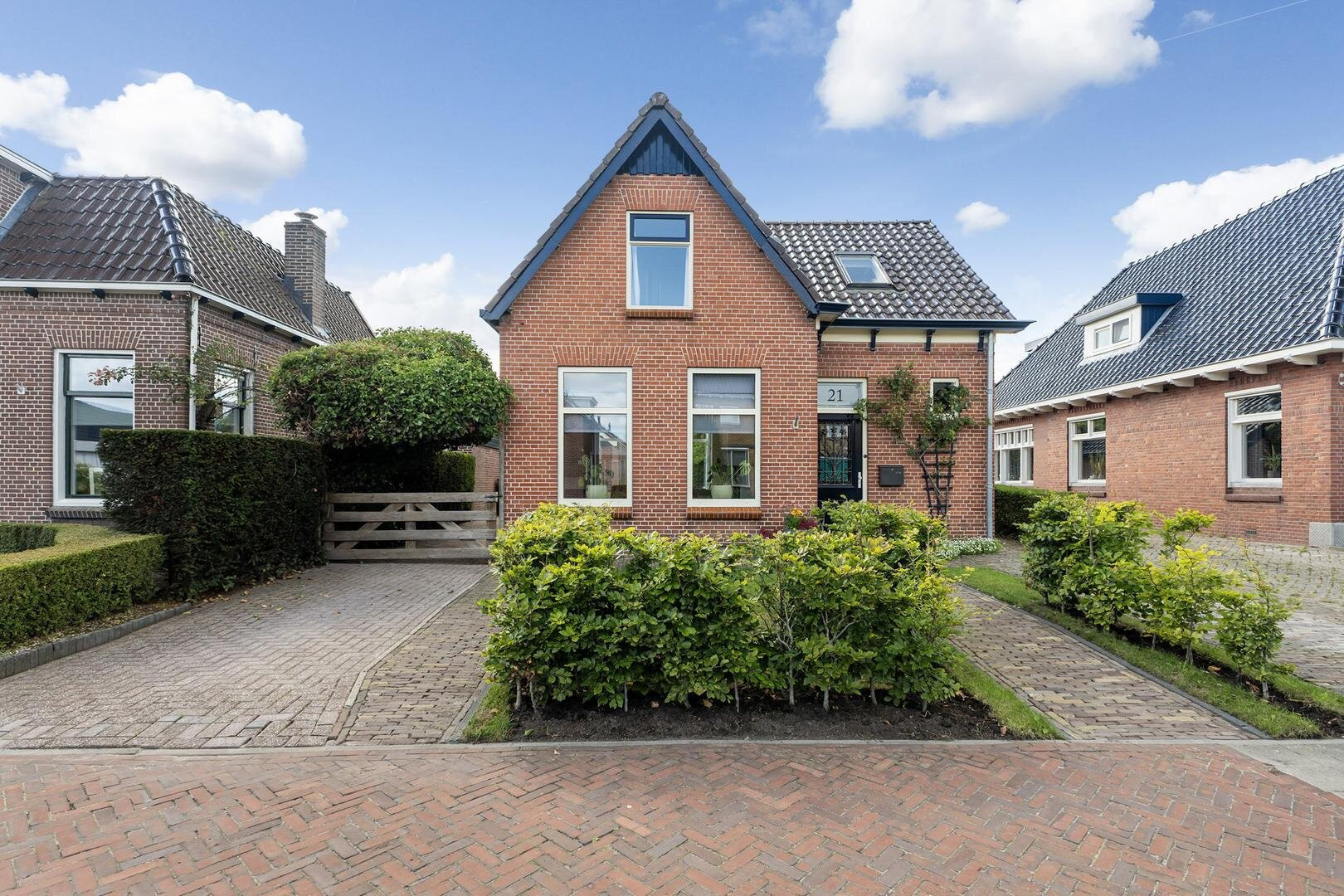 Vrijstaande woning te koop: Jeltingalaan 21, Buitenpost