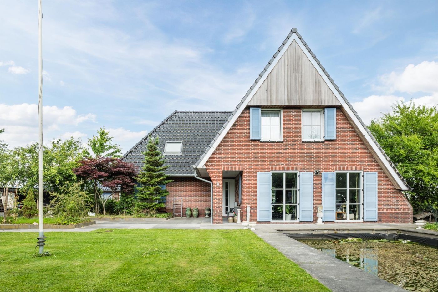 Vrijstaande woning te koop: Lutkepost 3, Buitenpost