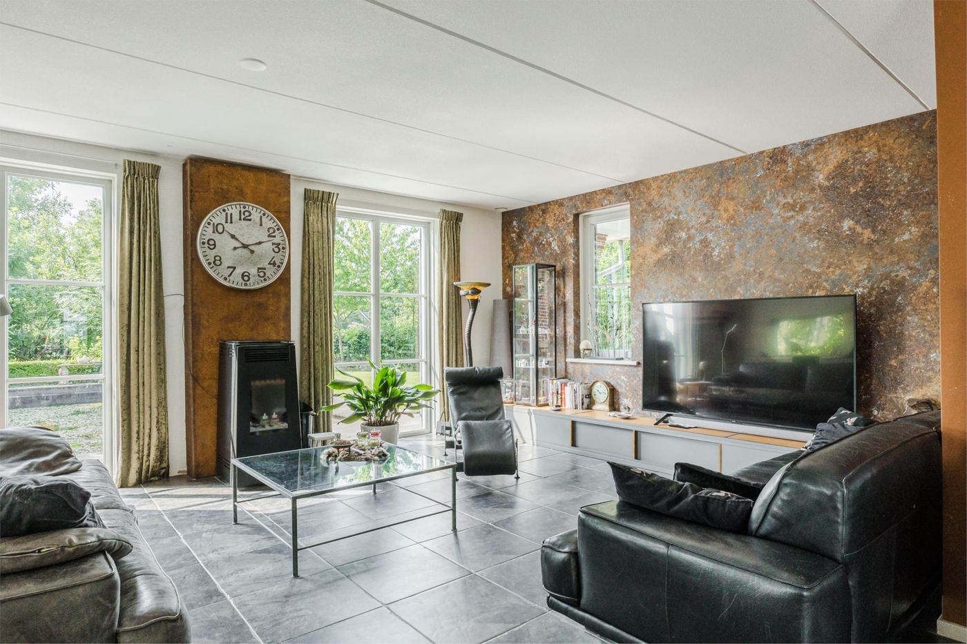 Vrijstaande woning te koop: Lutkepost 3, Buitenpost