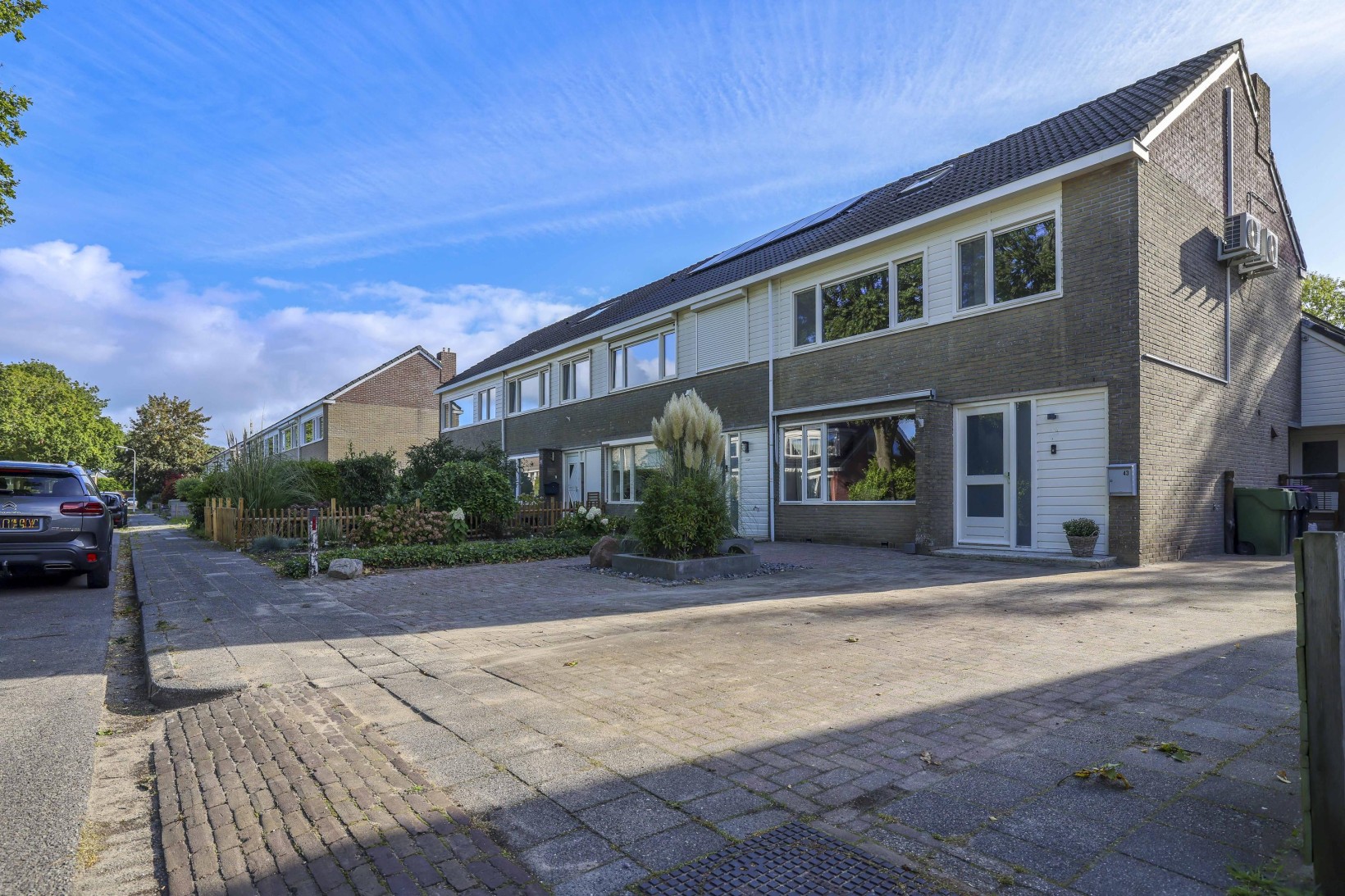 Hoekwoning te koop: Van Stolbergstrjitte 43, Kootstertille