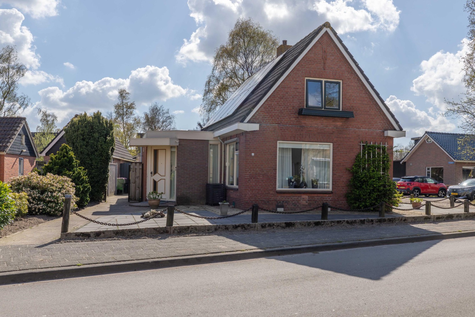 Vrijstaande woning te koop: De Sânnen 27, Drogeham