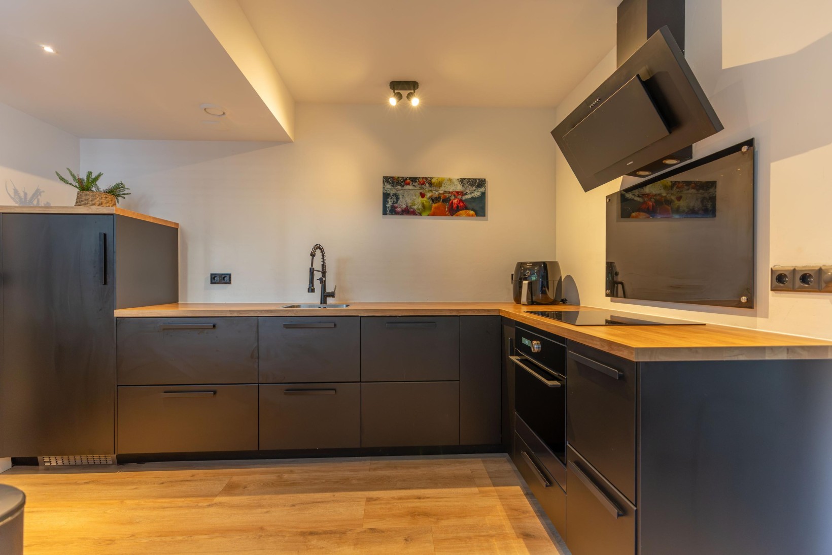 Tussenwoning te koop: Bosmastrjitte 34, Drogeham