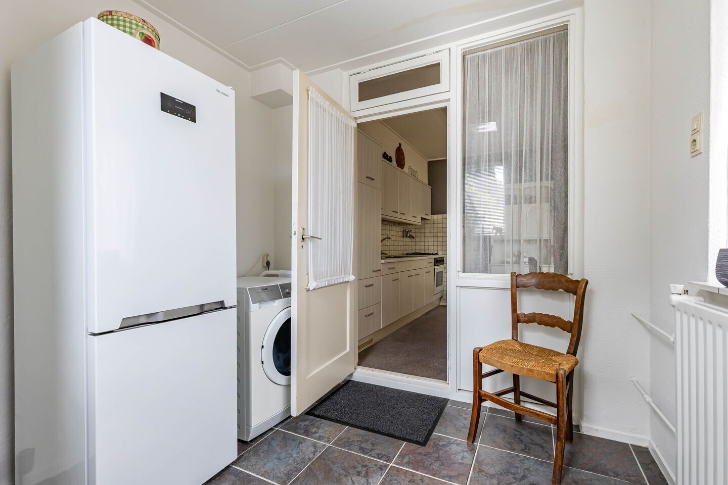 Tussenwoning te koop: Kloostermankamp 4, Drogeham
