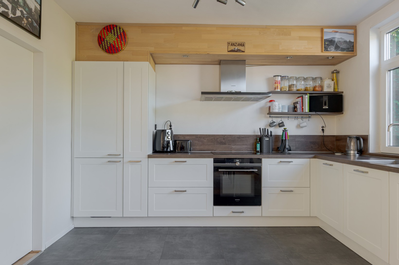 Tussenwoning te koop: Oudgenoegstraat 50, Roden