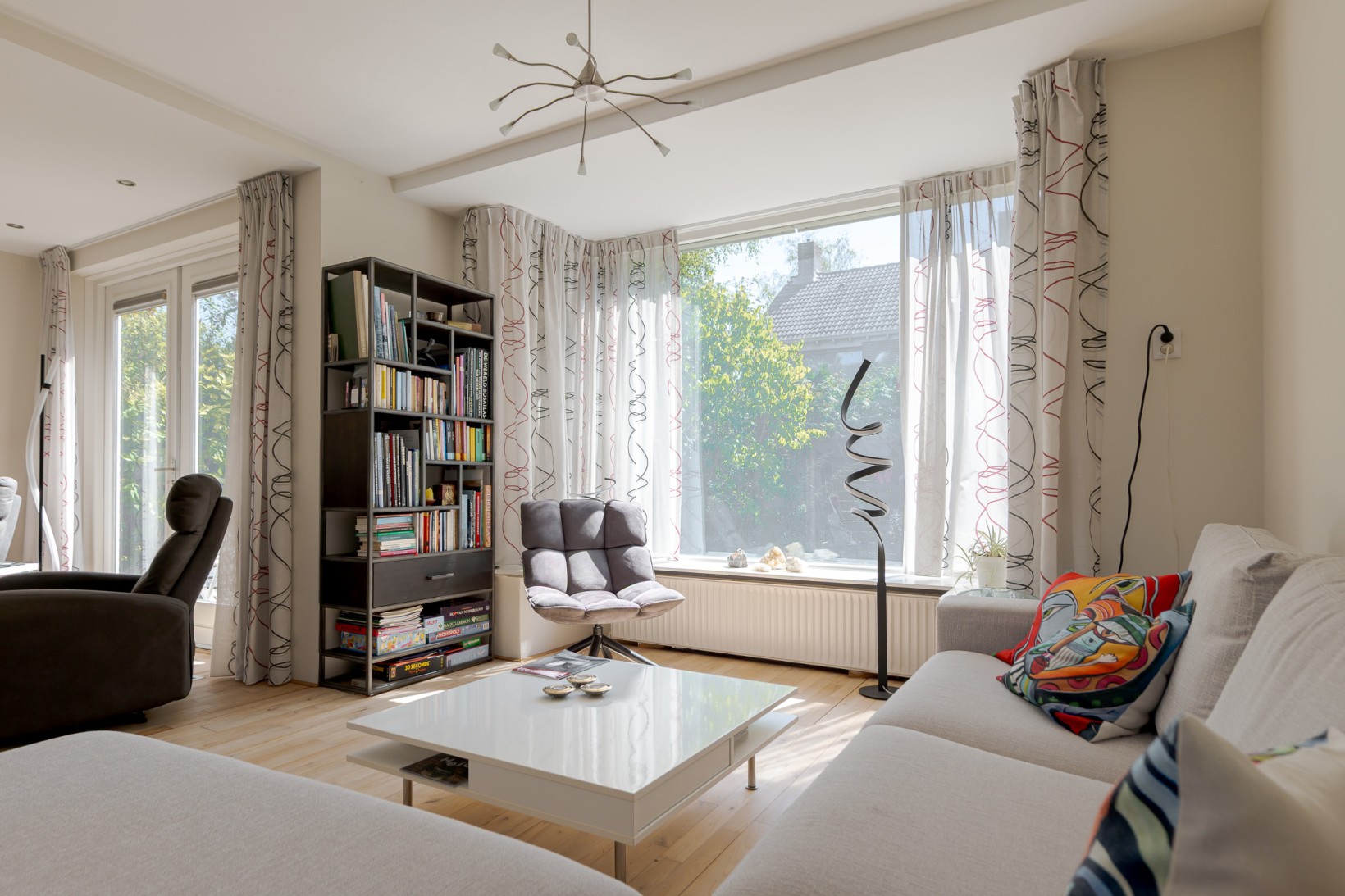 Tussenwoning te koop: Oudgenoegstraat 50, Roden
