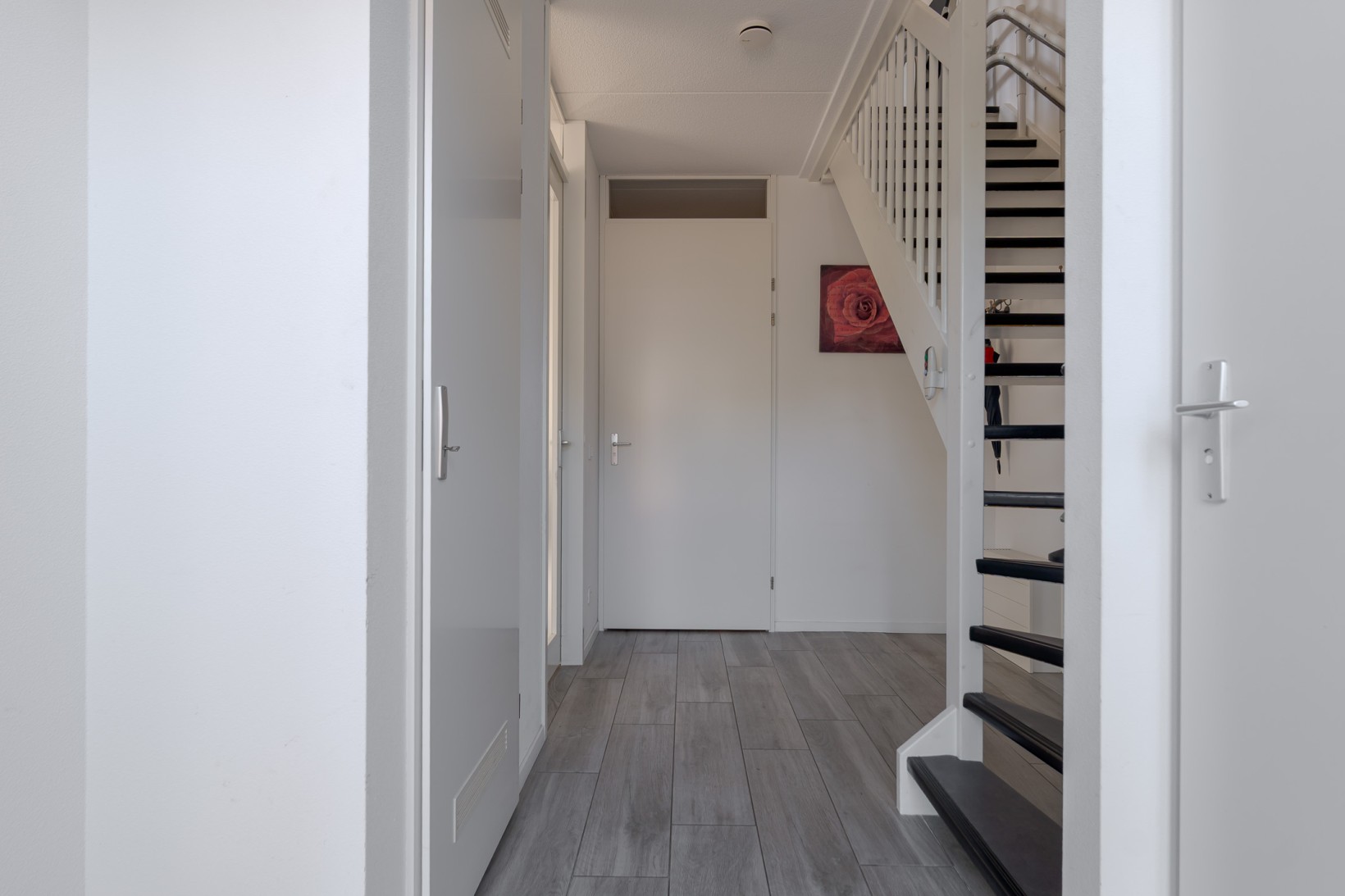Twee-onder-één-kap te koop: H. Scheepstrastraat 23, Roden