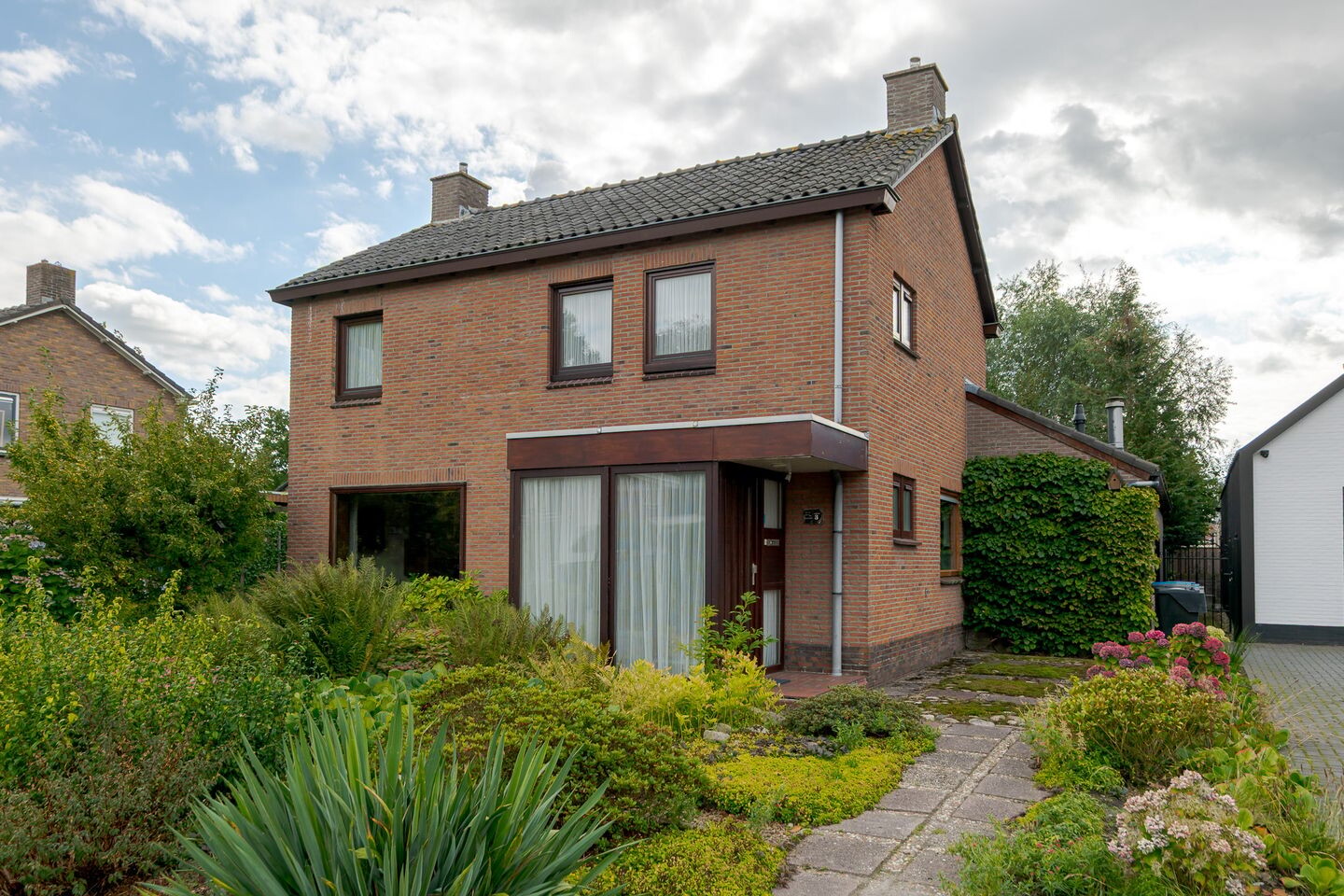 Vrijstaande woning te koop: Jachtlaan 3, Roden
