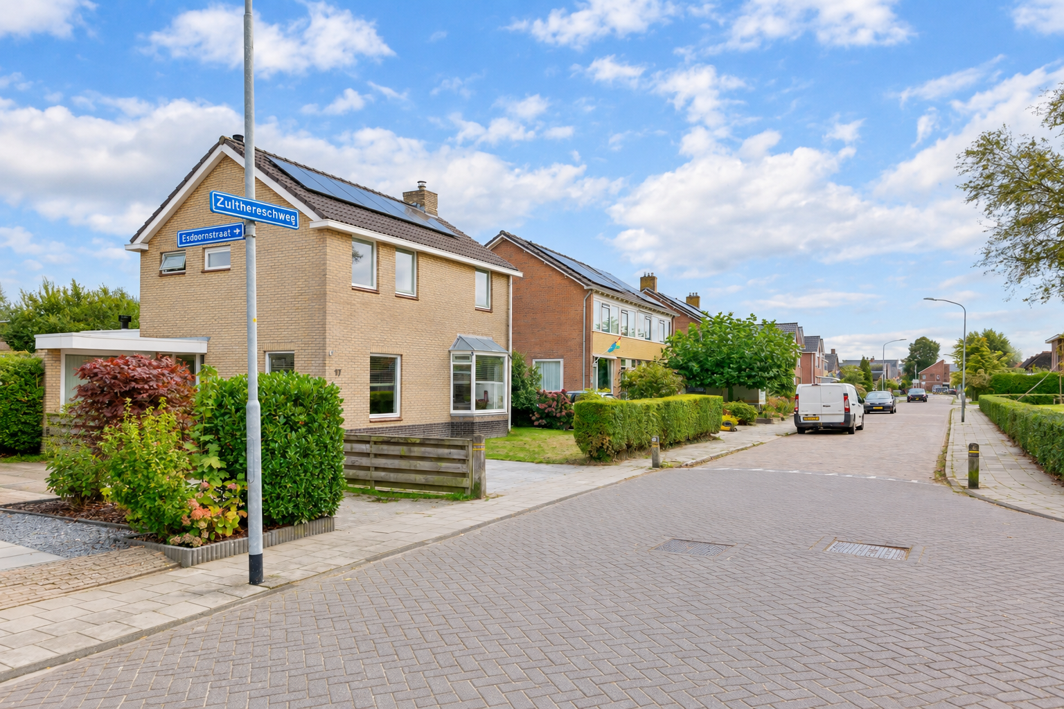 Vrijstaande woning te koop: Zulthereschweg 17, Roden