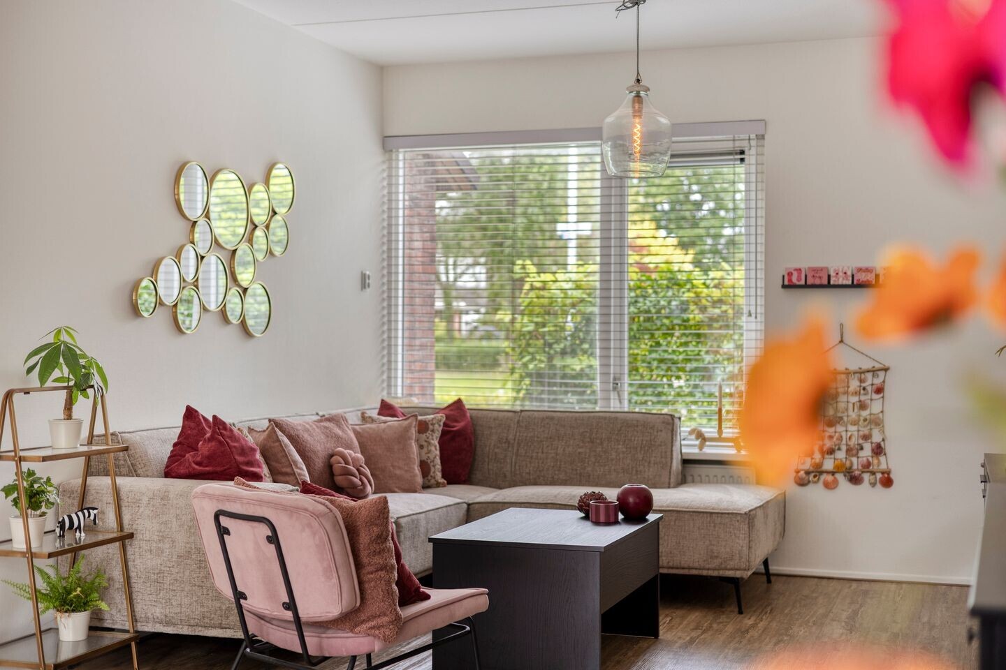 Tussenwoning te koop: Stinsenweg 52, Roden