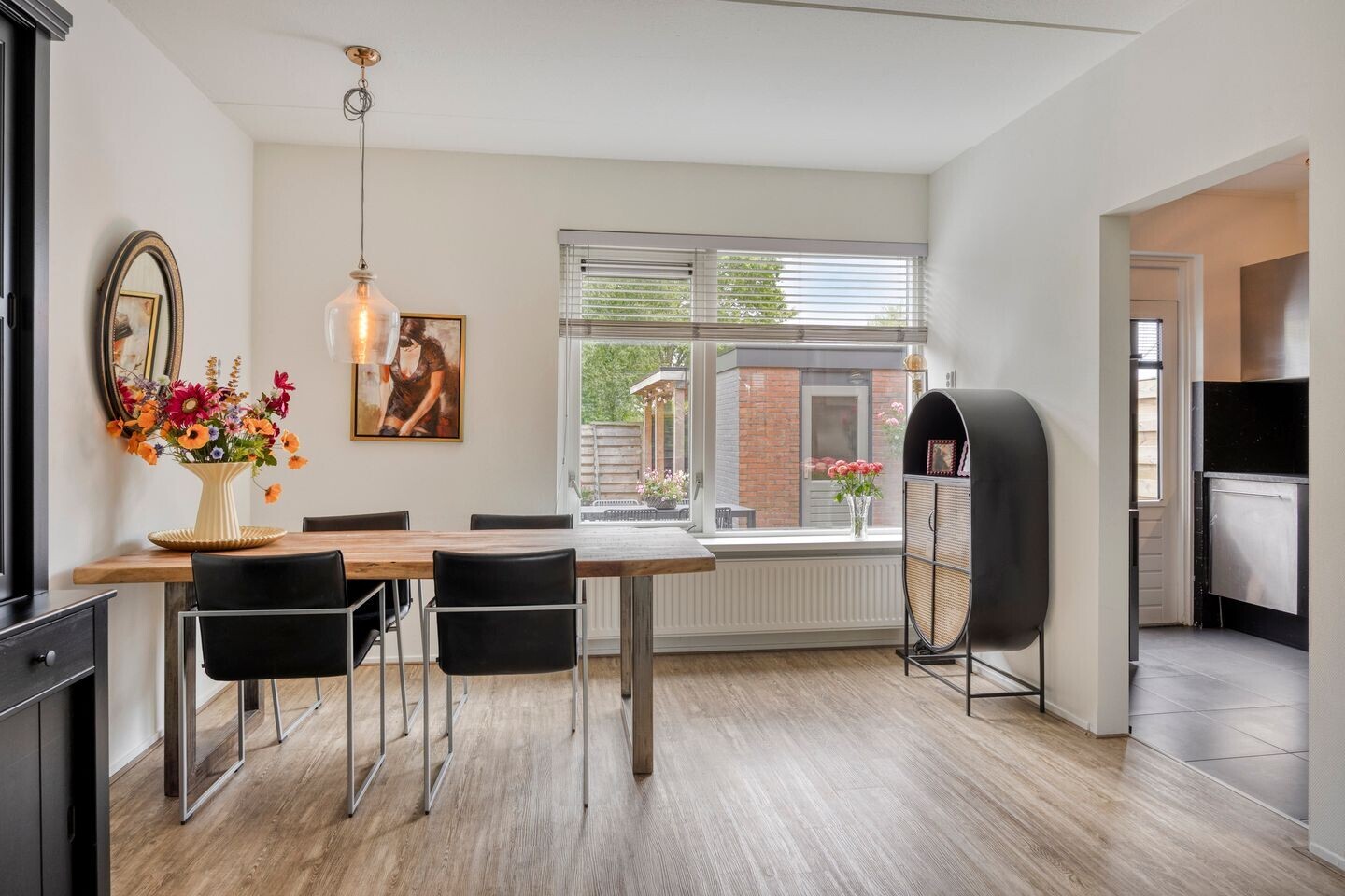 Tussenwoning te koop: Stinsenweg 52, Roden