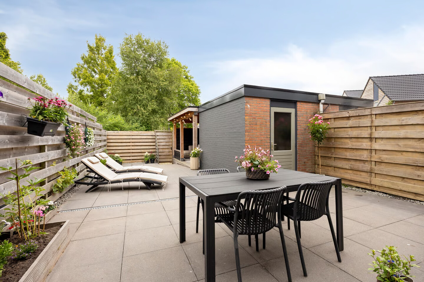 Tussenwoning te koop: Stinsenweg 52, Roden