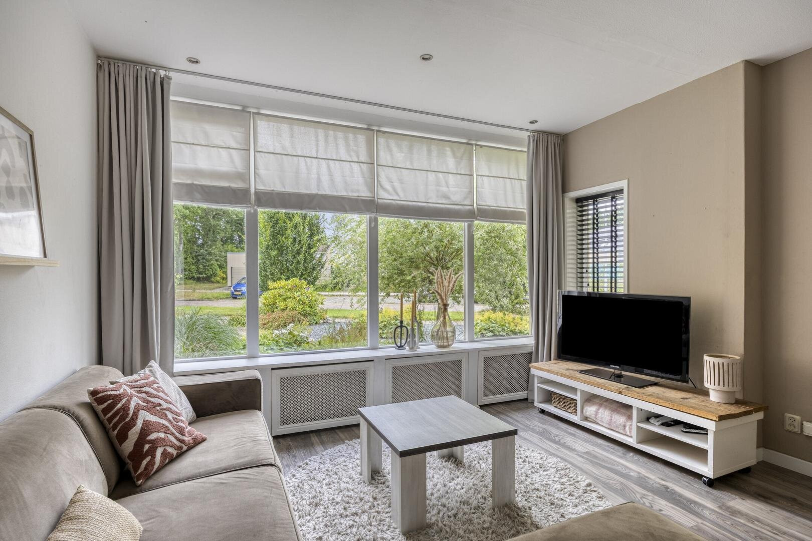 Tussenwoning te koop: den Dam 14, Roden