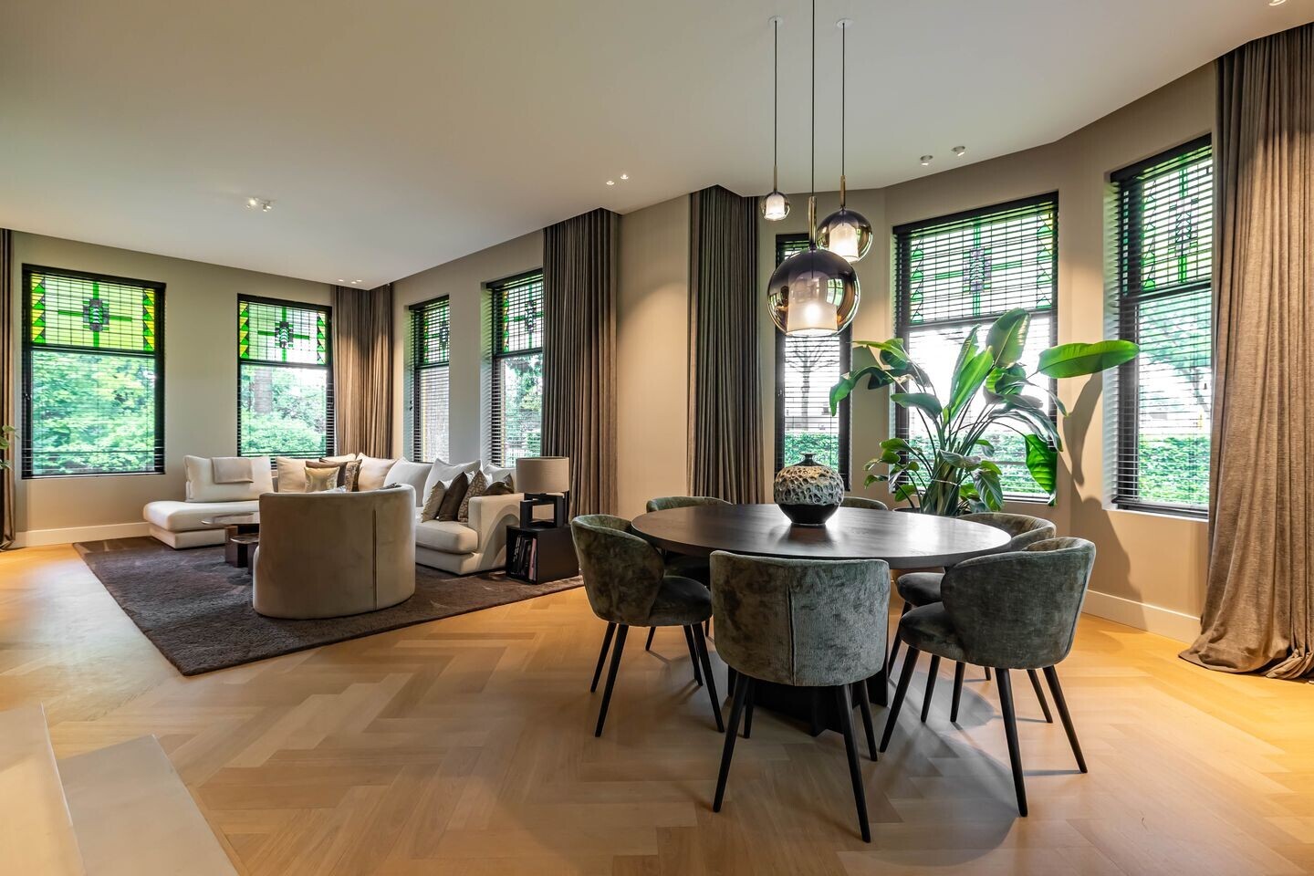 Vrijstaande woning te koop: Oosteinde 1, Roden