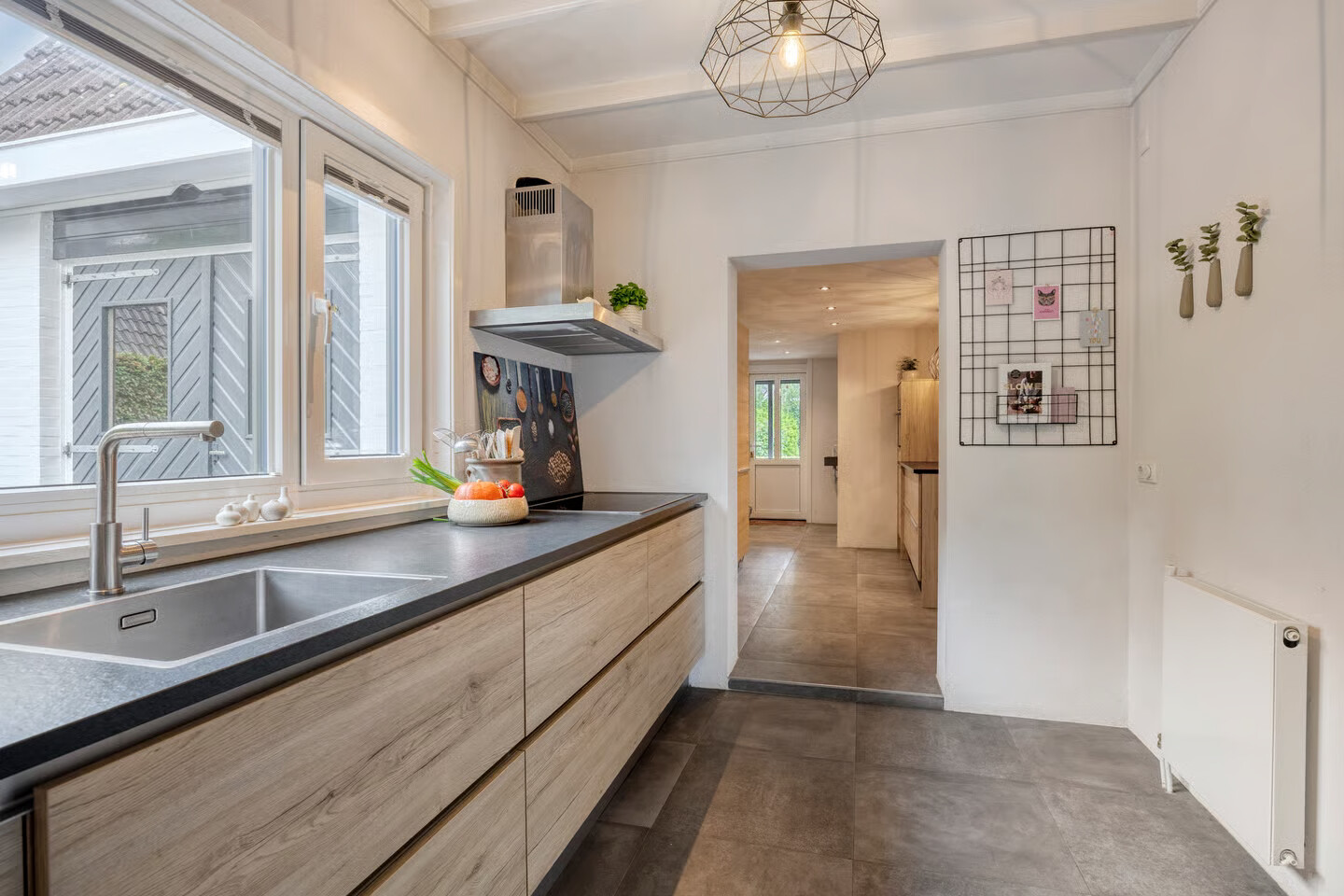 Vrijstaande woning te koop: Hoofdstraat 12, Een