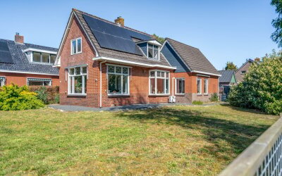 Hoofdstraat 32