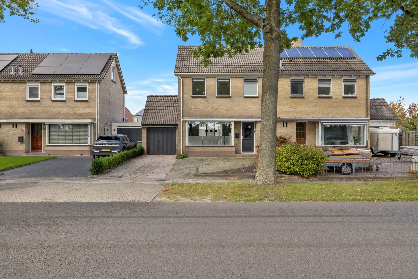 Tussenwoning te koop: Boveneind 80, Leek