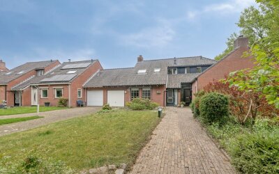 Wethouder Iwe Hutstraat 113