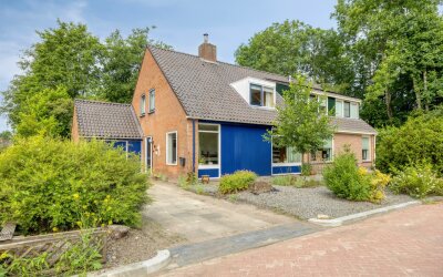 Wethouder Iwe Hutstraat 156