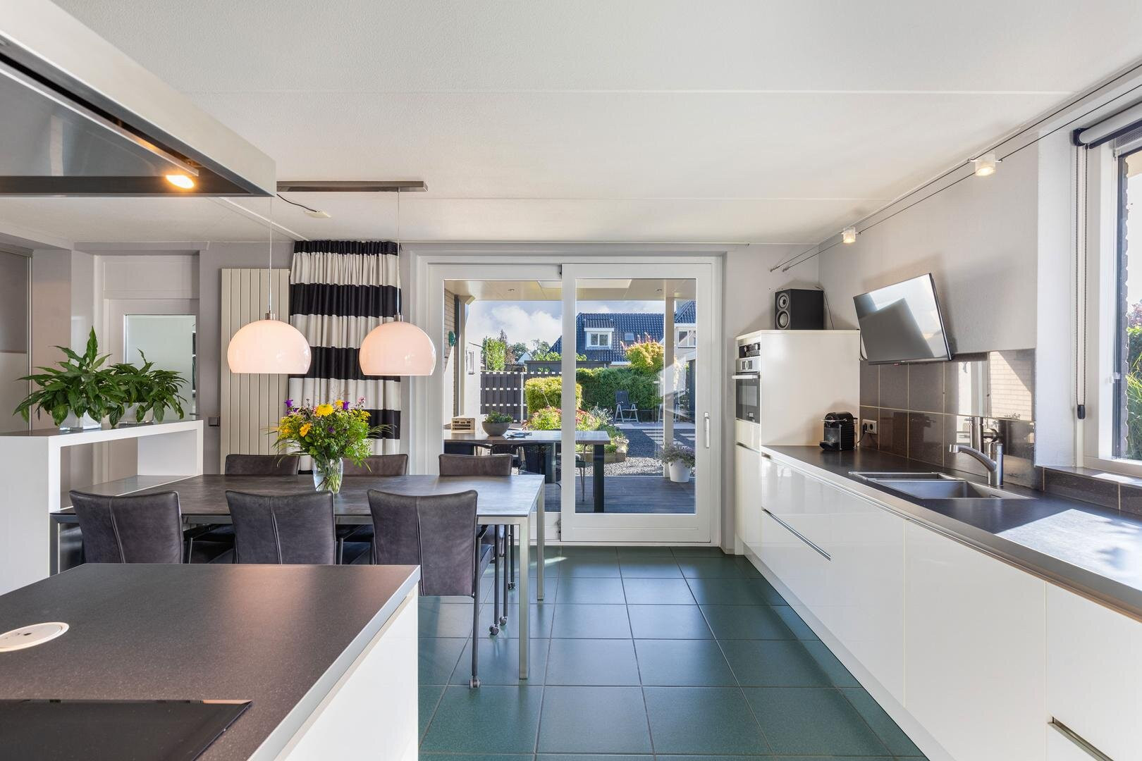 Vrijstaande woning te koop: Wolveschansdreef 15, Leek