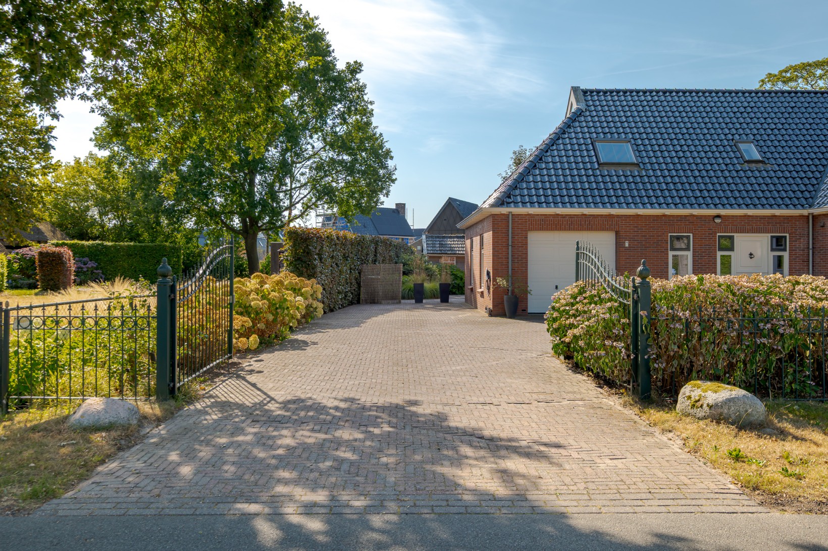 Vrijstaande woning te koop: Roomsterweg 7, Leek