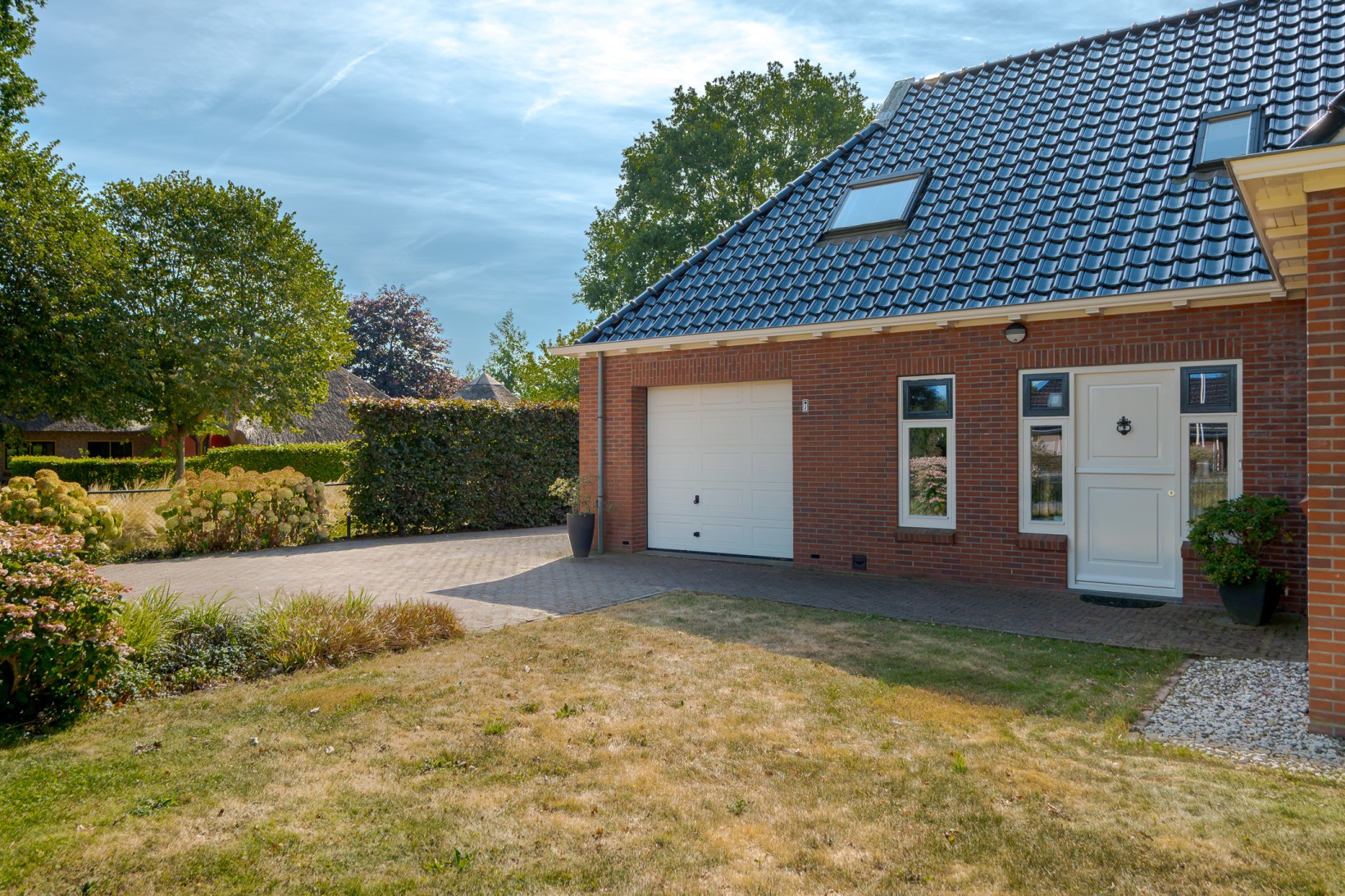 Vrijstaande woning te koop: Roomsterweg 7, Leek
