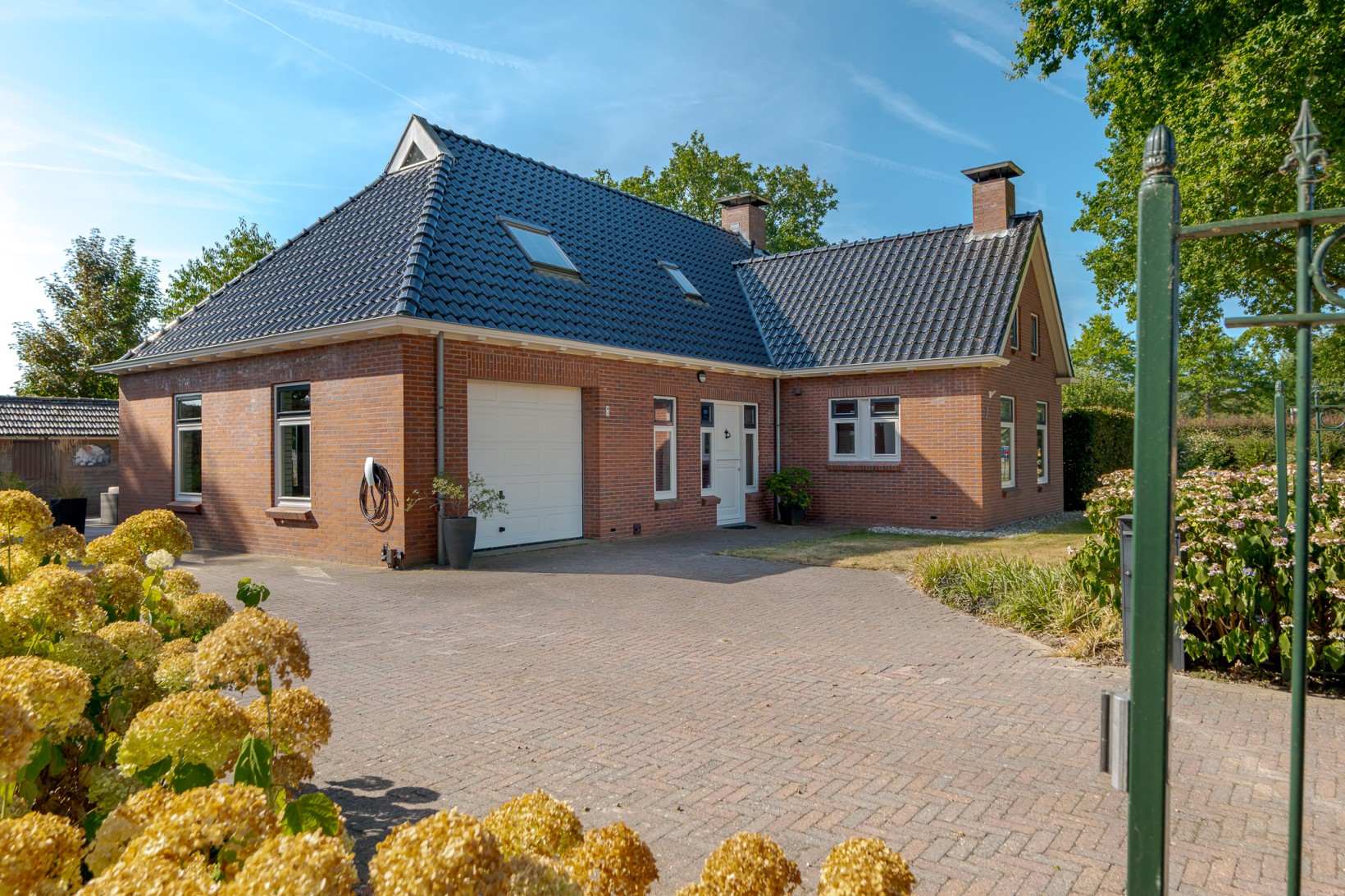 Vrijstaande woning te koop: Roomsterweg 7, Leek