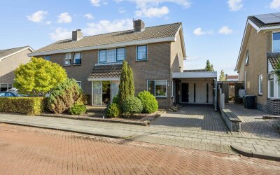 M A D Bakkerstraat 50