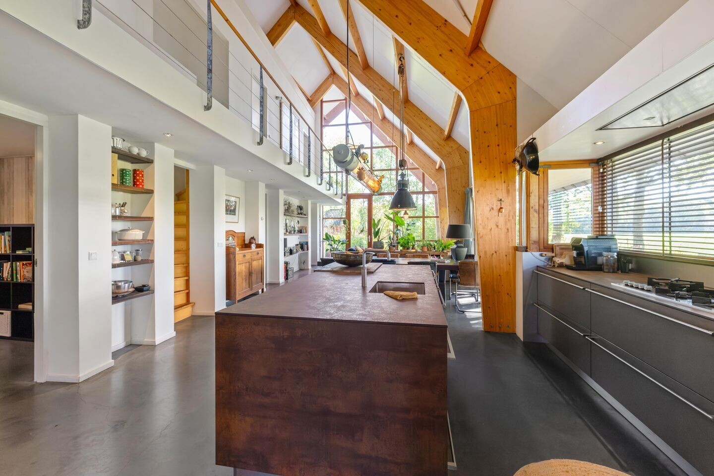 Vrijstaande woning te koop: Commissiebos 6, Zevenhuizen