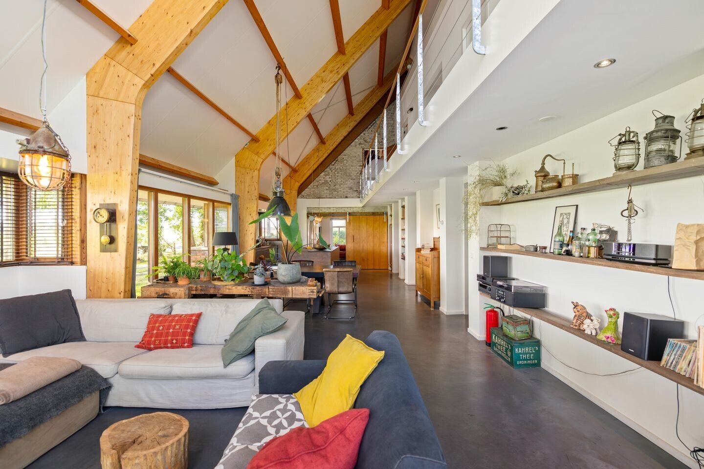 Vrijstaande woning te koop: Commissiebos 6, Zevenhuizen