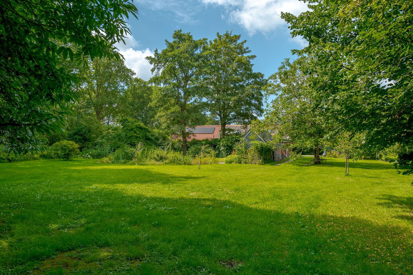 Vrijstaande woning te koop: Middenweg 1, Boerakker