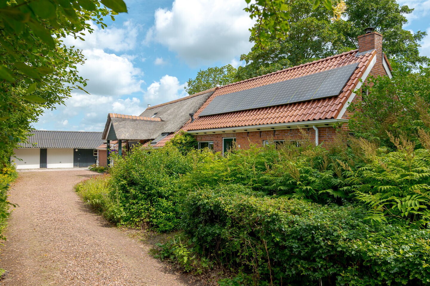 Vrijstaande woning te koop: Middenweg 1, Boerakker
