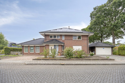 Kamperfoelielaan 8