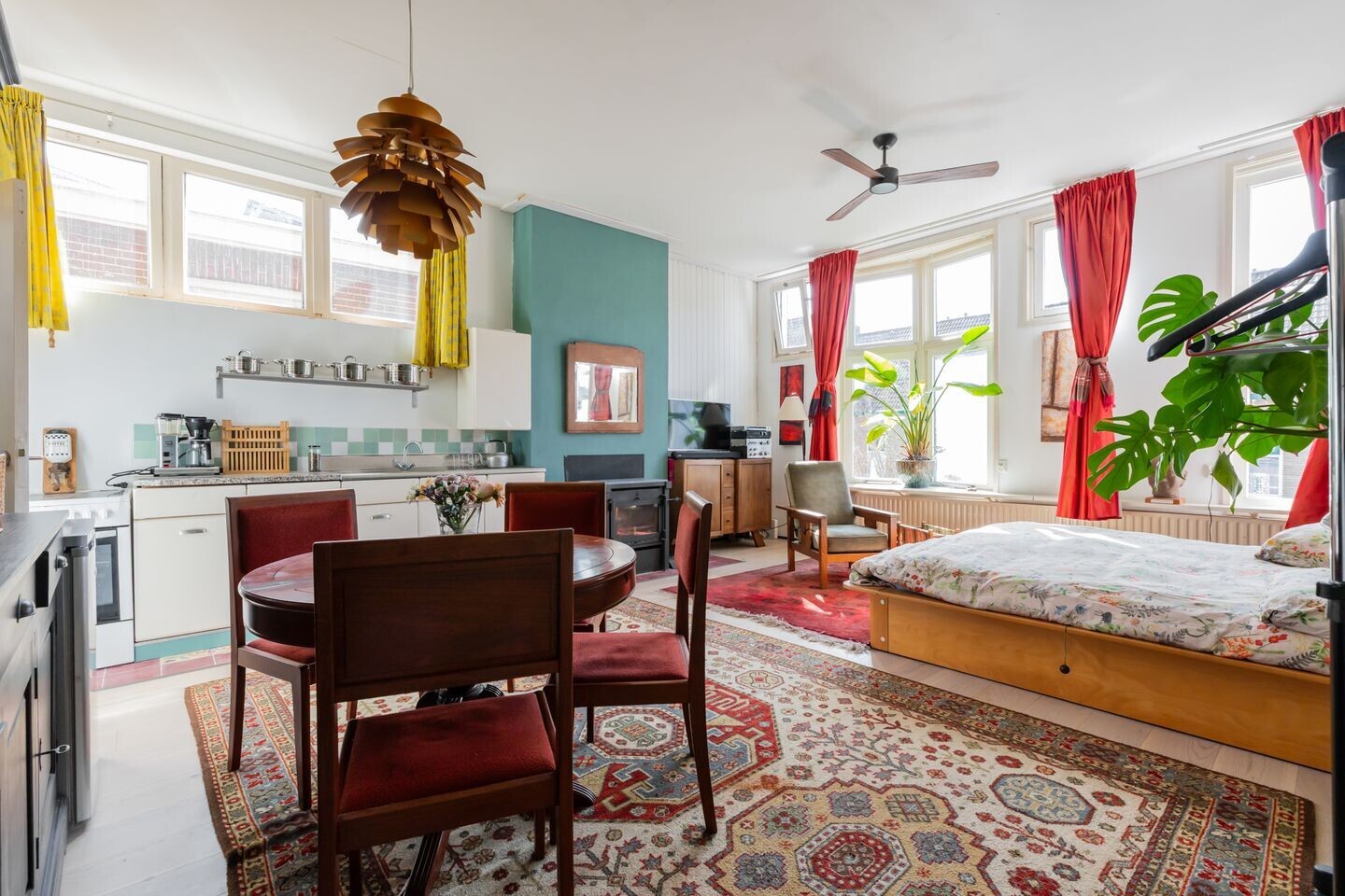 Twee-onder-één-kap te koop: Oranjestraat 27, Assen