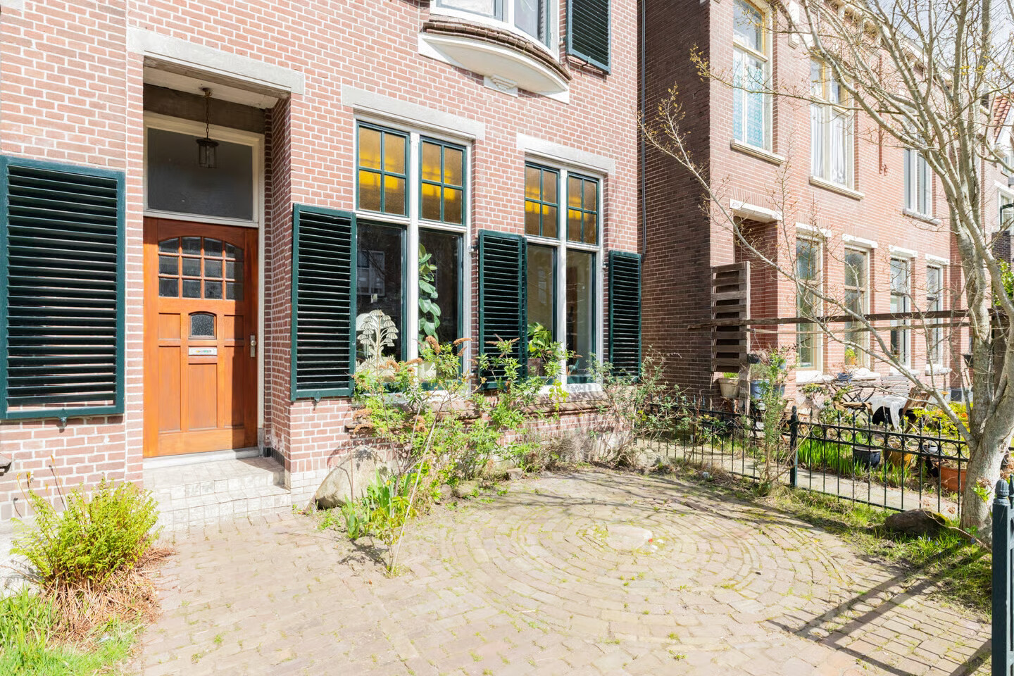 Twee-onder-één-kap te koop: Oranjestraat 27, Assen