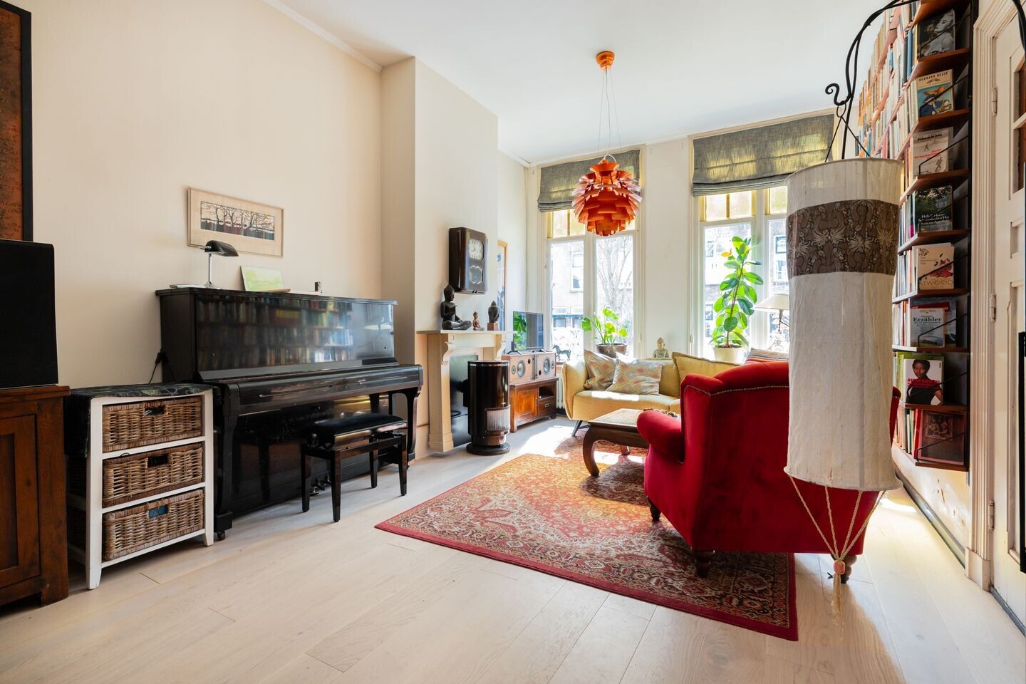 Twee-onder-één-kap te koop: Oranjestraat 27, Assen
