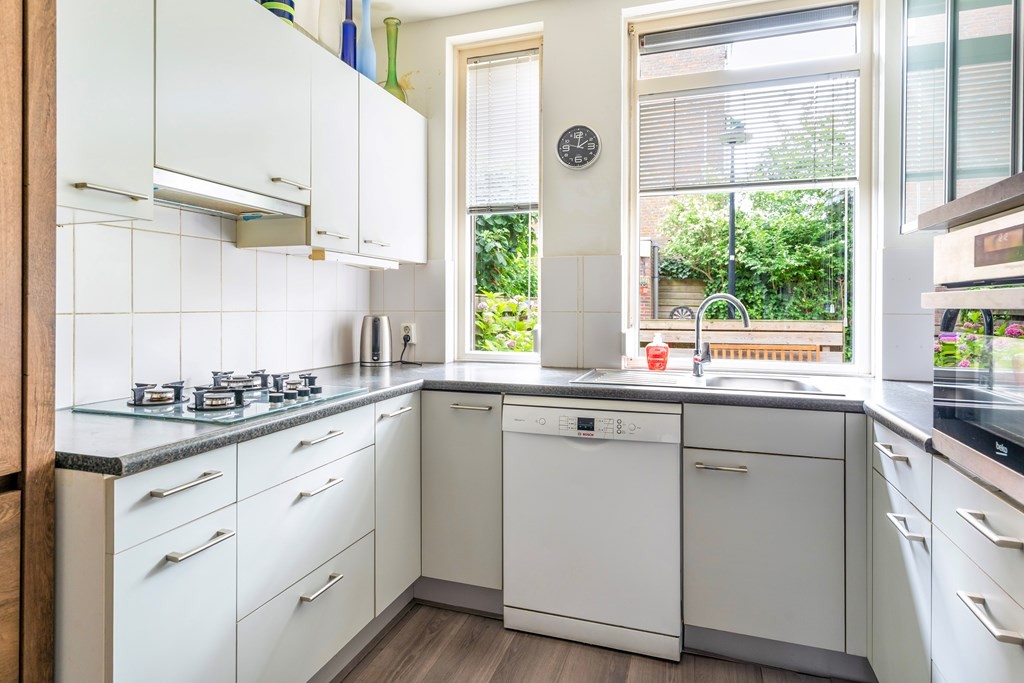 Tussenwoning te koop: Doevenkamp 50, Assen