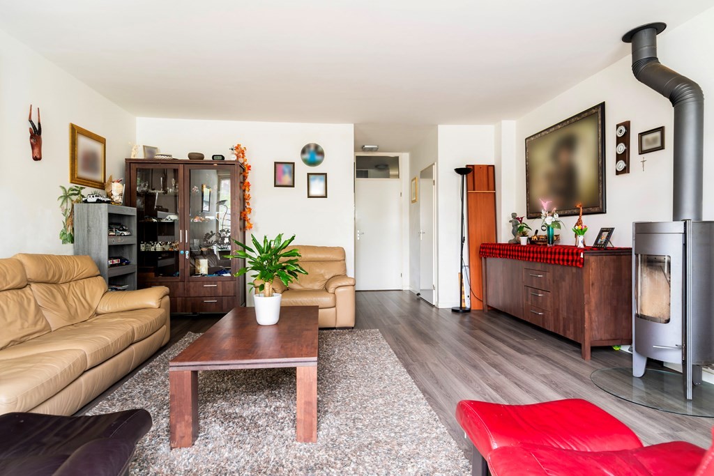 Tussenwoning te koop: Doevenkamp 50, Assen
