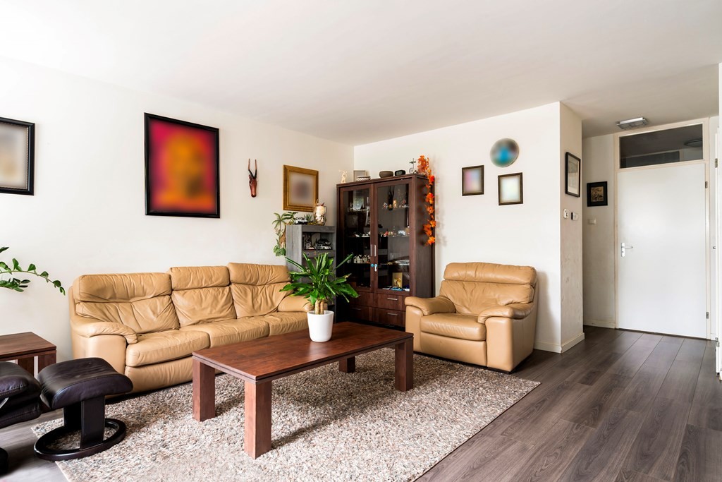 Tussenwoning te koop: Doevenkamp 50, Assen